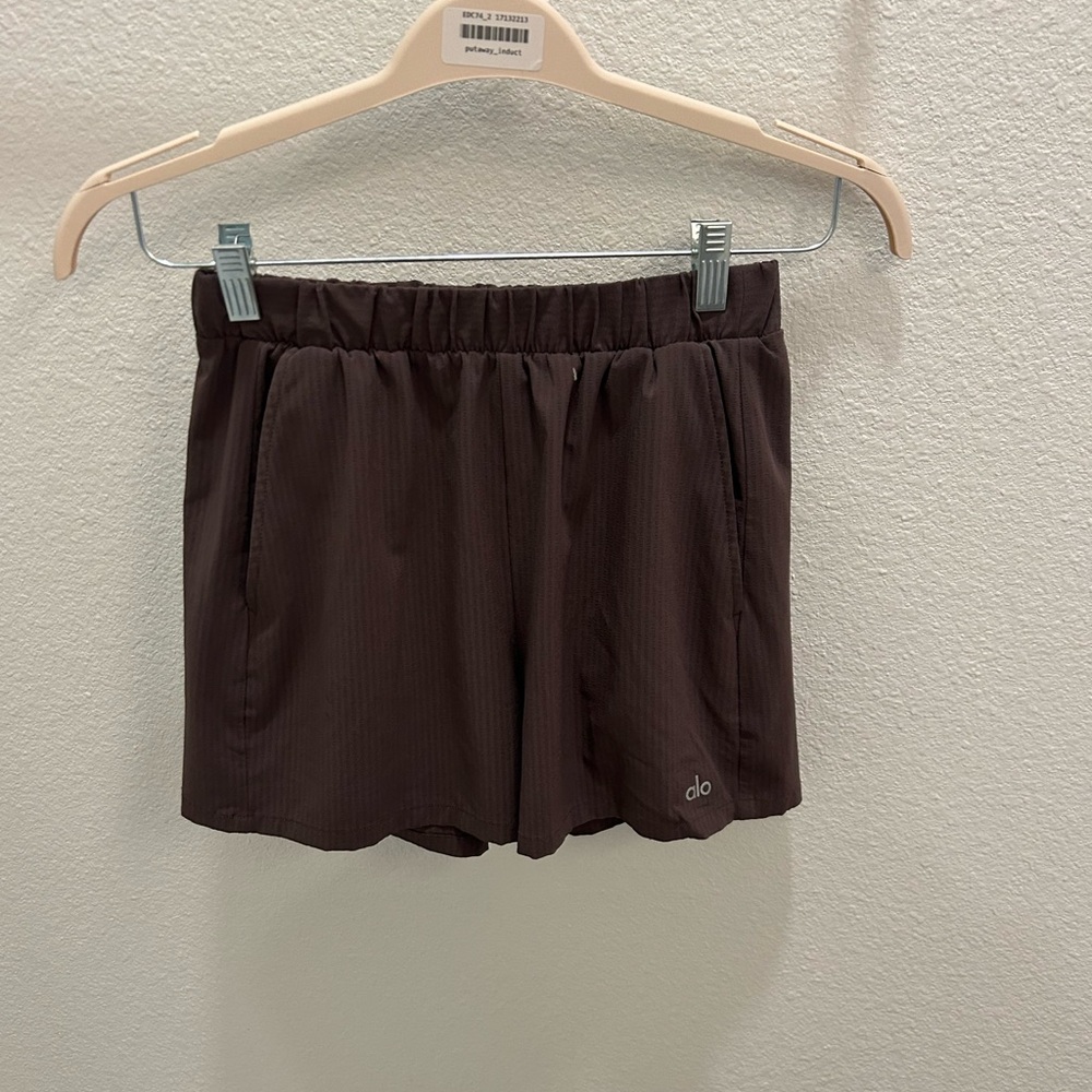 Alo brown shorts size S
